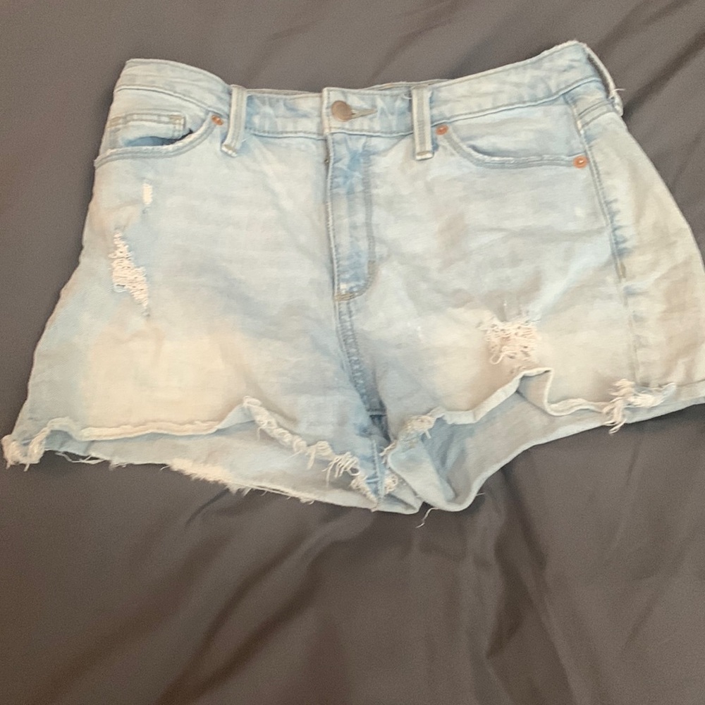 These are a great pair of Jean shorts